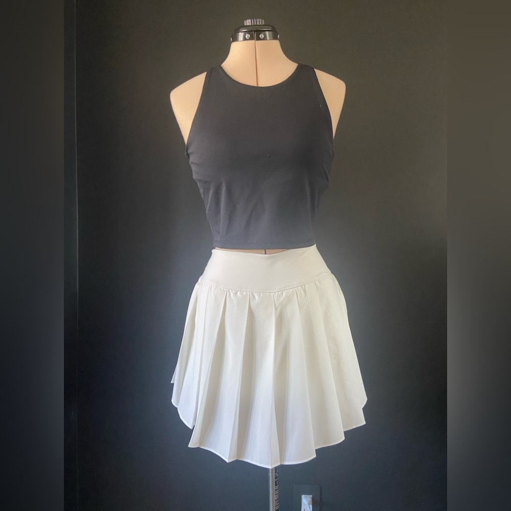Tennis outfit size medium old navy &mlw